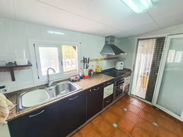 Casa independiente en venta con piscina y pozo propio en Mas d´En Gall, Esparreguera — 10