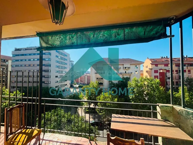 ¡AMPLIO PISO EN VENTA EN AVENIDA DE ALEMANIA! ✨ - foto 2