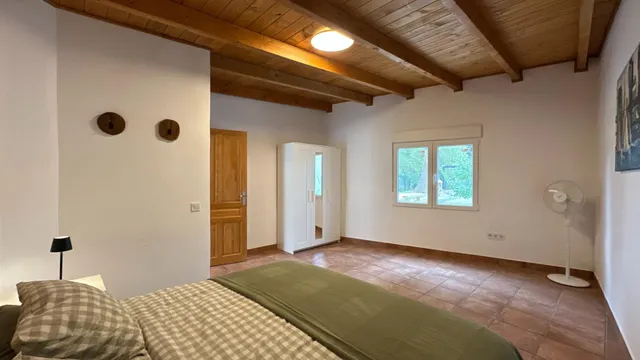 Finca rústica con placas solares y pozo en Garrapinillos, Zaragoza. — 31