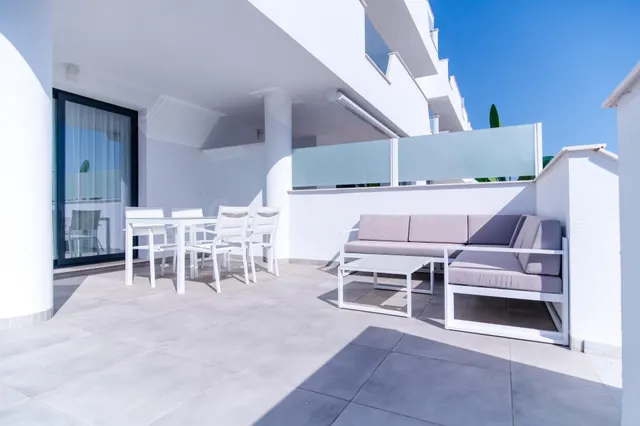 APARTAMENTO CON PISCINA COMUNITARIA Y PISCINA CLIMATIZADA SA - foto 4