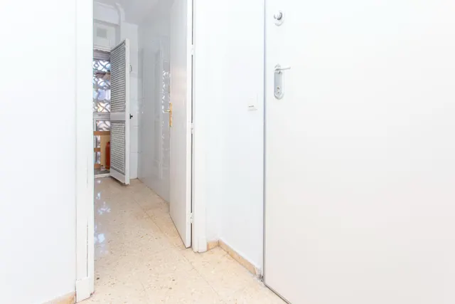 Se vende piso zona los marianistas — 12