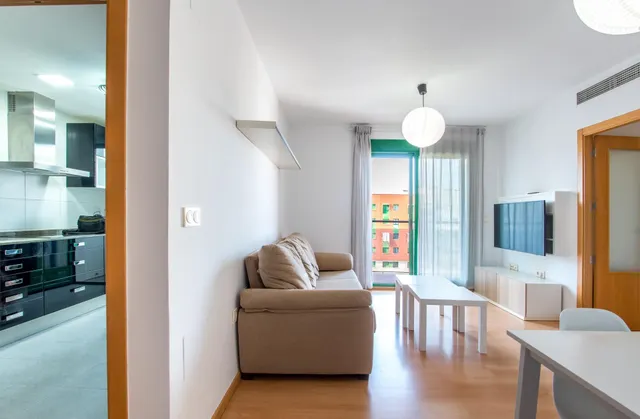 ✨ VIVIENDA EN JOVEN FUTURA – 7ª PLANTA, GARAJE Y TRASTERO — 13