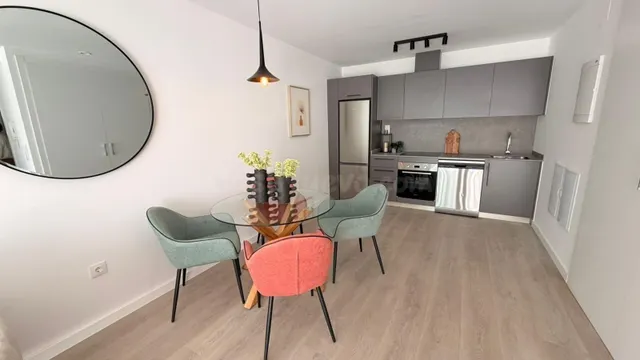 Fantástico piso con amplia terraza. - foto 5