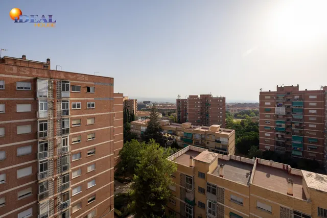 Precioso piso en Luz Casanova de Granada — 31