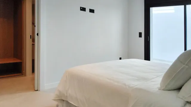 Villa de 4 dormitorios y piscina privada en Ciudad Quesada, Alicante — 23