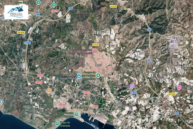 Venta de Casa Adosada en Motril (Granada) — 3