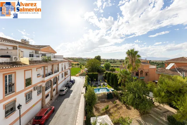 ESPECTACULAR ÁTICO EN LA ZUBIA — 11