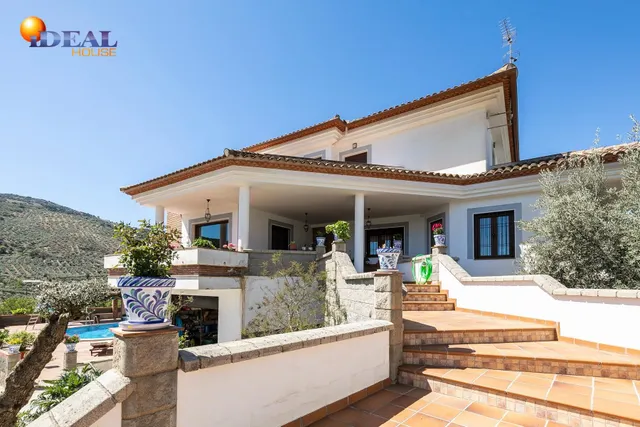 Casa con terreno ubicada en plena naturaleza, a tan solo 2km de Montefrio. — 5