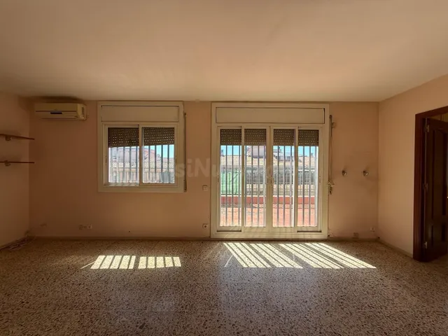 Espectacular sobreático con gran terraza en El Vendrell - foto 2