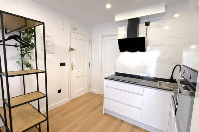 GRAN APARTAMENTO EN TORRVEIEJA: 2 HAB, 1 BAÑO — 11