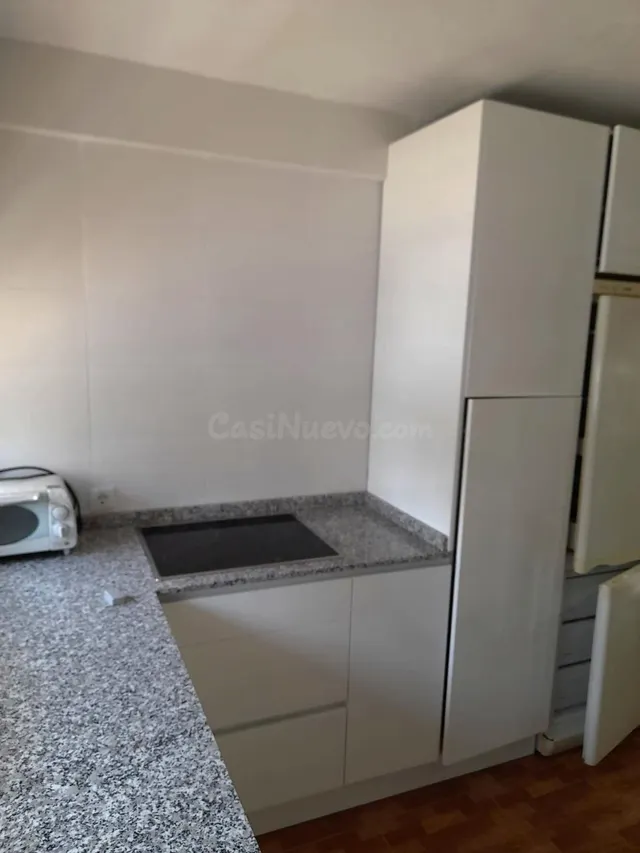 SE VENDE PISO EN LA ZONA DE LAS 512 - foto 4