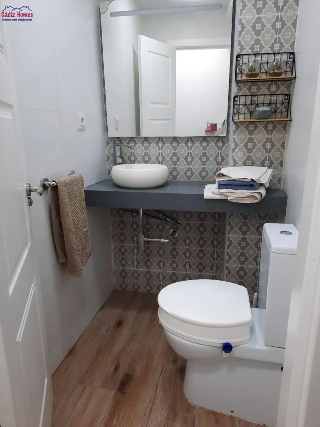 AMPLIA VIVIENDA CON ASCENSOR Y TERRAZA.-ZONA TEATRO FALLA — 31