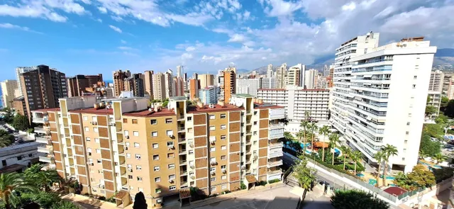 Acogedor Apartamento Reformado en el Corazón de Rincón de Loix, Benidorm — 17
