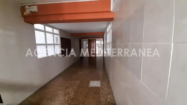 Piso en venta en Benimamet, con cuatro habitaciones y dos baños — 13