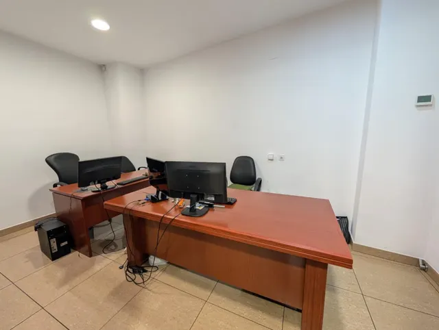Oficina top en pleno centro de Gandía, lista para entrar. — 10