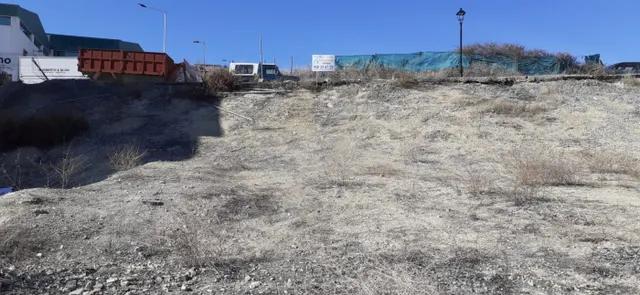 Inmejorable terreno con 2 frentes para la casa de tus sueños. — 3