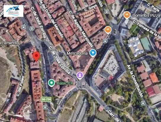 VENTA DE PISO EN SEGOVIA. — 2