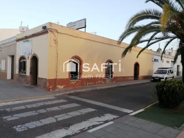 Local comercial premium en Avenida Carmen Amigo., Listo para - foto 2