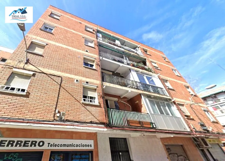 Venta piso en Alcalá de Henares - Madrid (Alquilado)