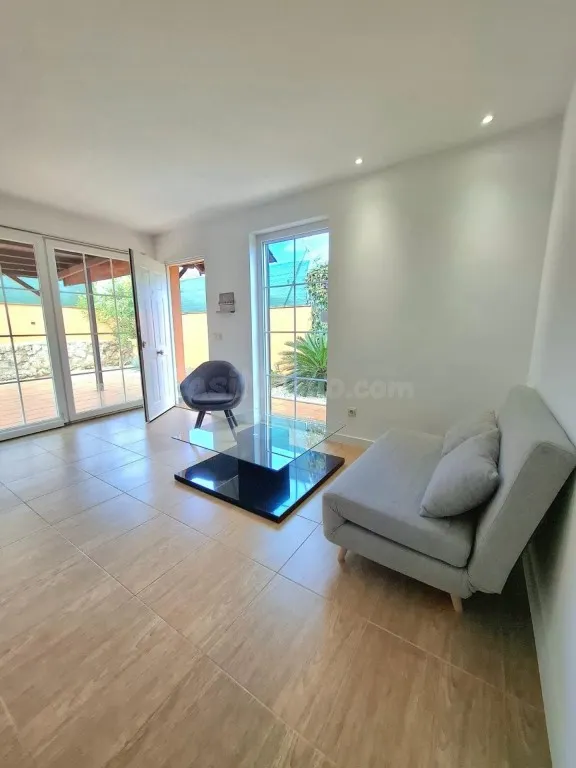Casa reformada en una sola planta con encanto - foto 5