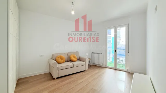 LUMINOSO APARTAMENTO EN LA ZONA DE A CARBALLEIRA - foto 5