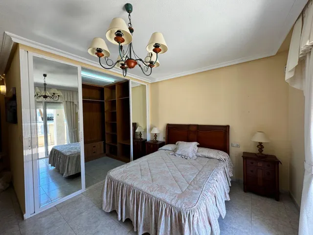ATICO A 600 m DE PLAYA DE LOS LOCOS — 19