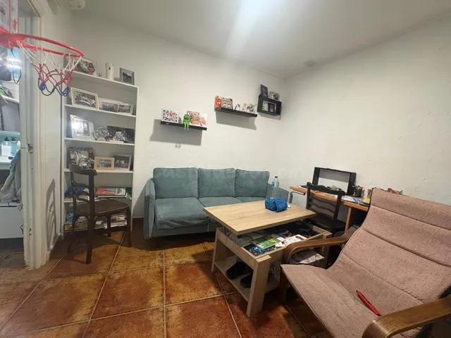Casa de dos plantas en el centro de Aspe — 3