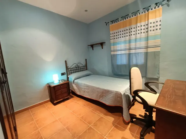 CHALET EN RANA VERDE — 45