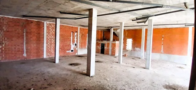 SE ALQULA LOCAL COMERCIAL 700 MTS2 EN AVENIDA DEL MAR DE SAN - foto 2