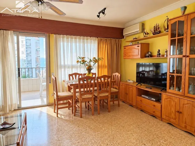 Apartamento en  la playa de Gandía a 200 metros del mar con piscina y garaje — 12