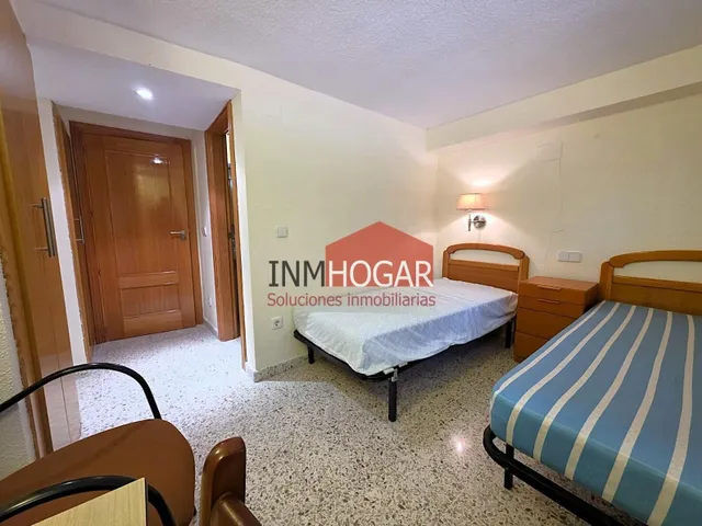 Exclusivo Chalet en Hervencias, Ávila - Un Oasis de Espacio y Tranquilidad — 17