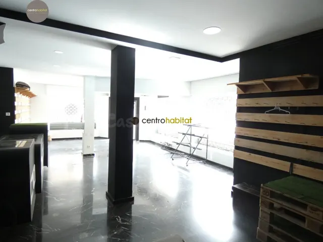Local en Av/ Reina Victoria (Elda) — 4