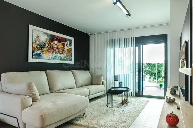 Apartamento 2 habitaciones 77m² en venta - Zona Pueblo — 4