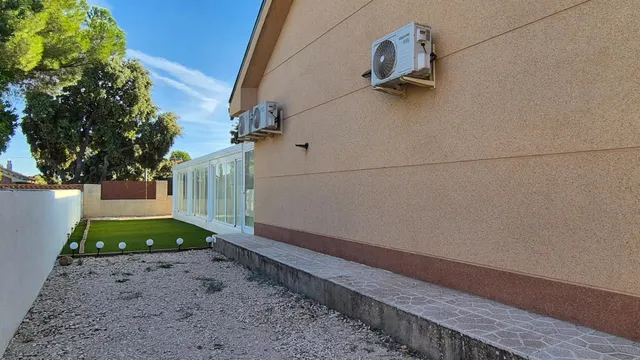 Original chalet con piscina cubierta — 20