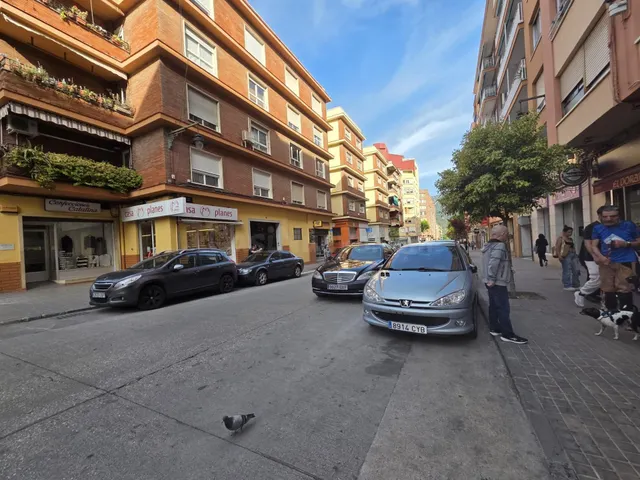 Piso con terraza y ascensor en Alcoy - foto 3