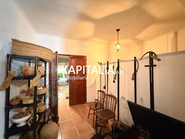 Casa de pueblo con jardin privado en Benialfaqui - foto 4