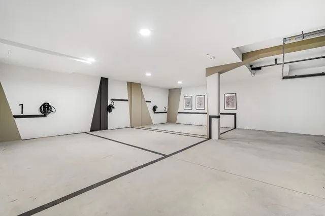 Contemporanea villa en Milla de Oro, Marbella — 38