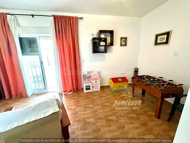 Villafranca, magnifica casa en el mismo centro!! - foto 2
