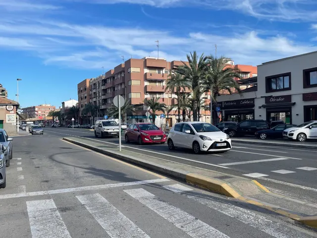 Oportunidad de Inversión: Solares en Torrellano Pueblo