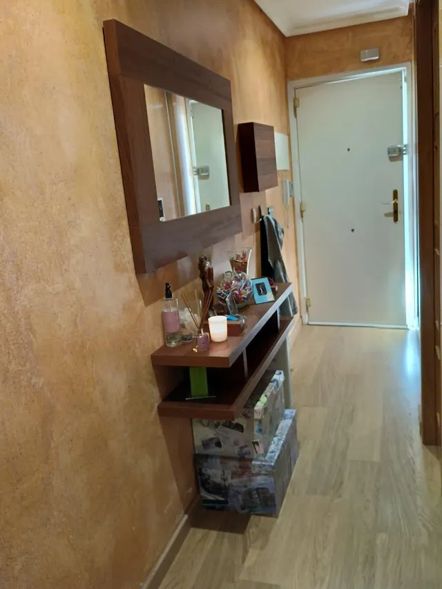 SE VENDE ADOSADO CON PISCINA EN LA GINETA. — 29