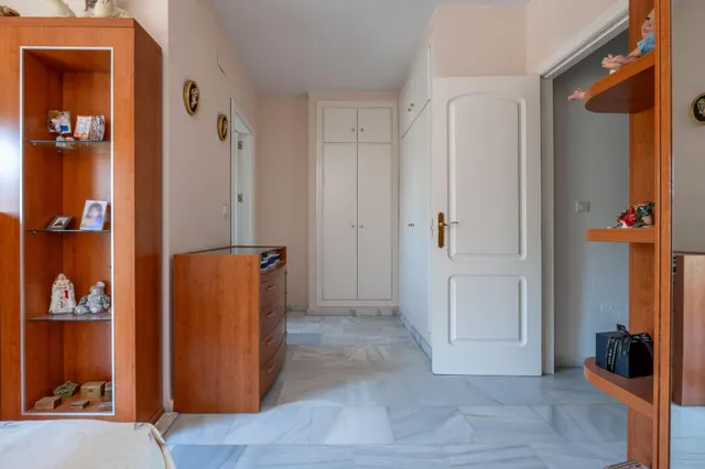 VIVIENDA UNIFAMILIAR ADOSADA EN OGIJARES — 43