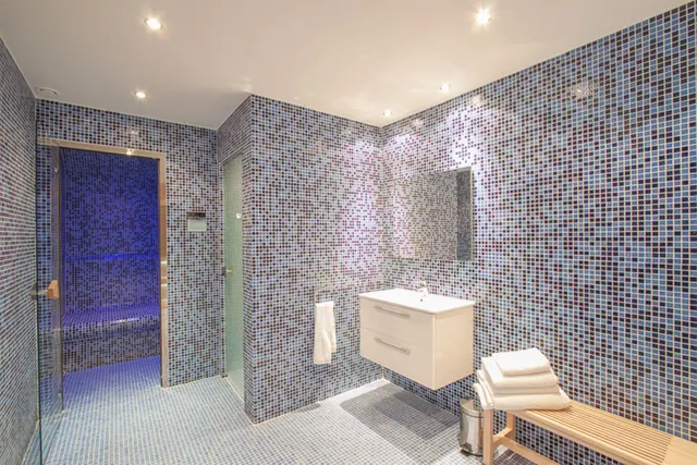 Villa 4 habitaciones 560m² en alquiler - Costa del Sol — 13