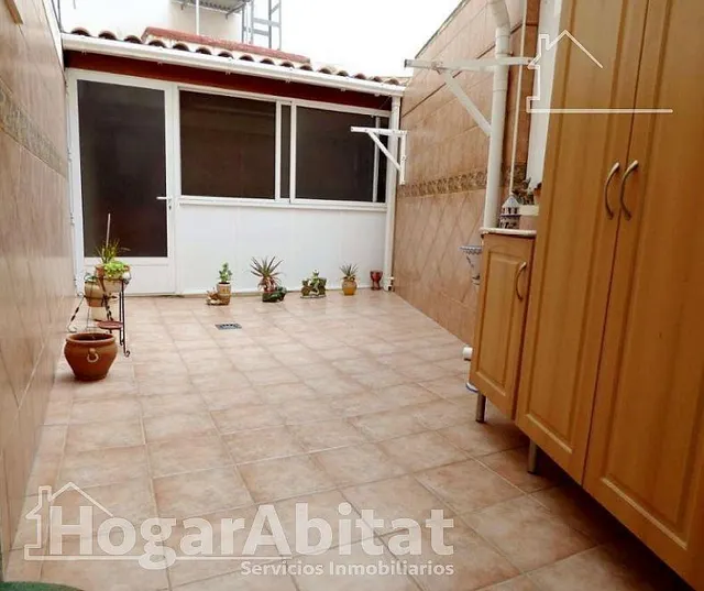 ¡CASA ESPECTACULAR! AMPLIA Y LUMINOSA CON BALCÓN Y TERRAZA — 19