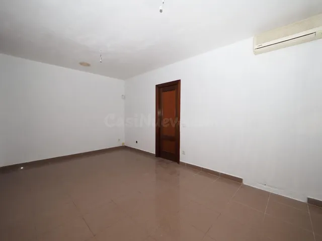 SE VENDE PISO EN SANT PERE DE RIBES, ZONA LES ROQUETES - foto 4