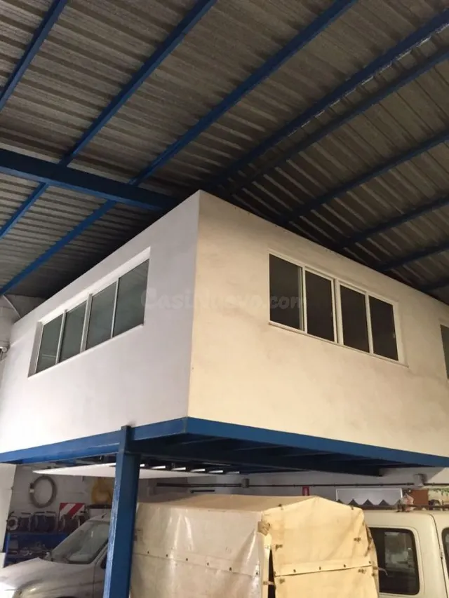 Nave industrial 2 habitaciones 350m² en venta - Andalucia