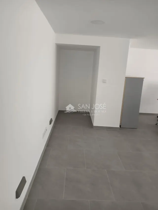 VENTA DE LOCAL DE OFICINAS EN SANTA POLA, ZONA CUARTEL GUARDIA CIVIL — 13