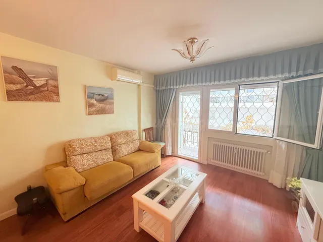 VENTA DE PISO EN PLENO DOMINIO EN EL CENTRO DE MAJADAHONDA - foto 3
