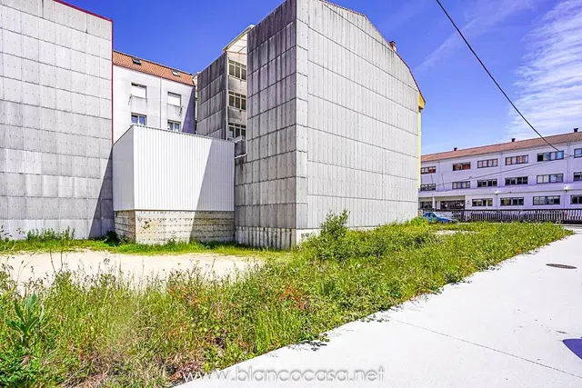 Oportunidad Única! Solar Urbano en Venta en Carballo, — 8