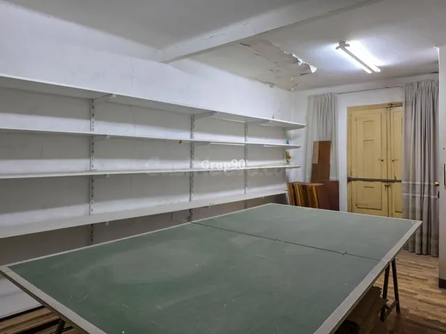 ? edificio con local comercial en venta en el centro de Lleida – ideal inversores — 23
