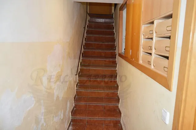 PISO CON OKUPA EN VENTA,PASE OFERTA ! — 7